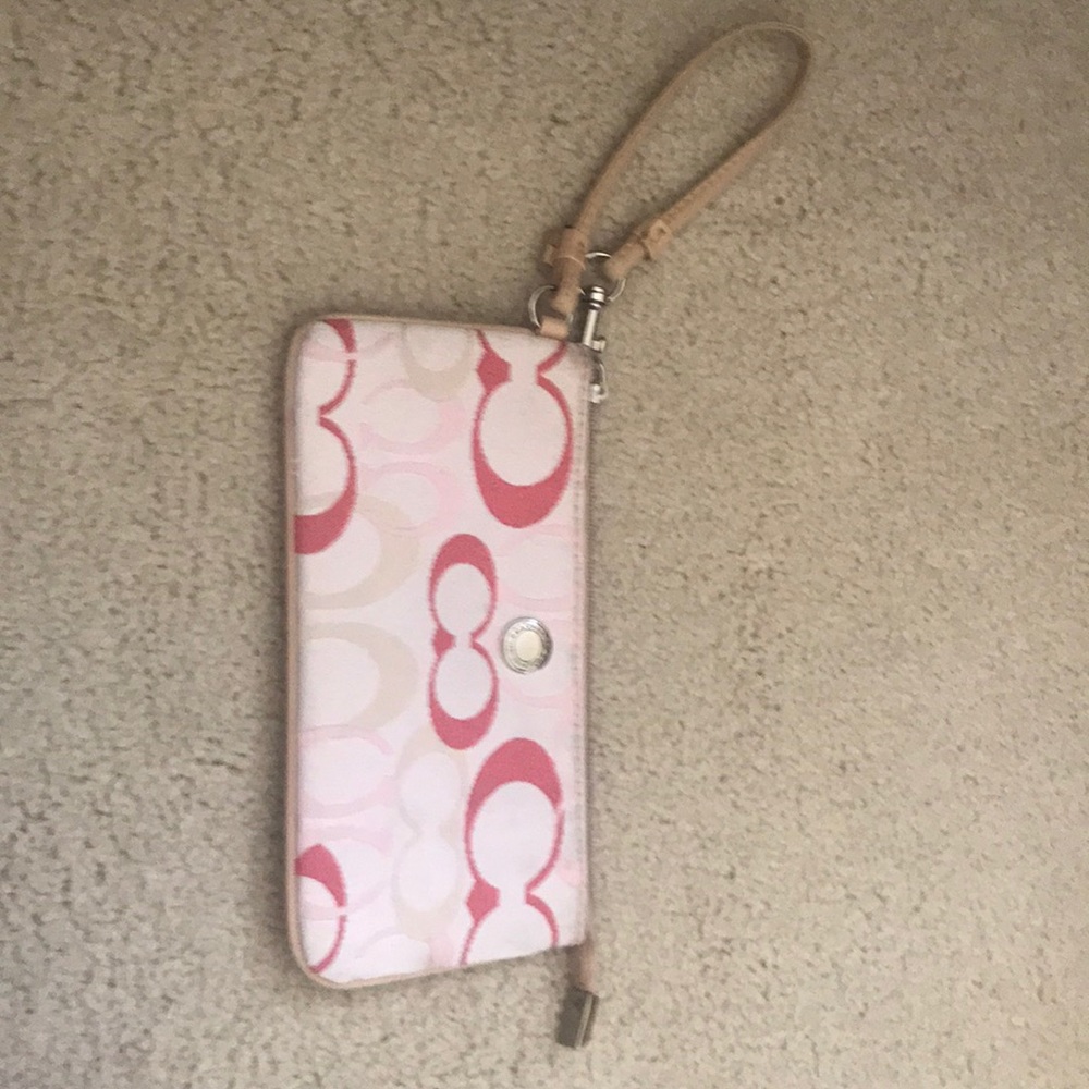 Wristlet